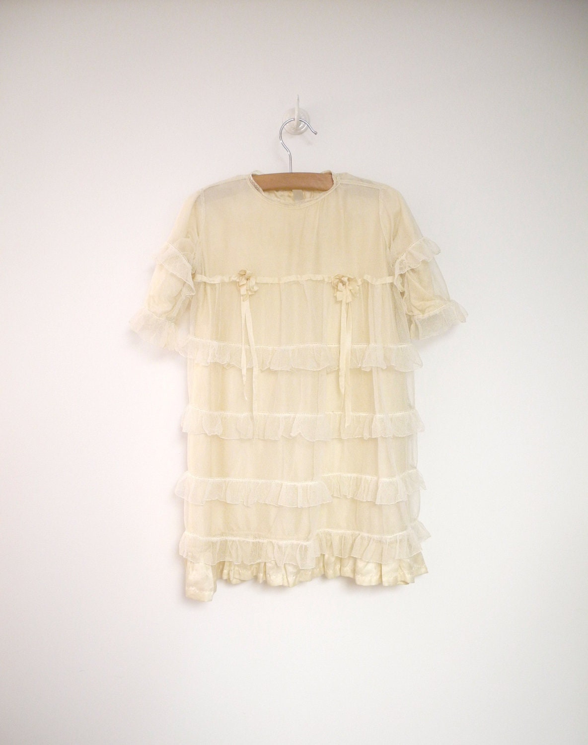 1909 Edwardian Handmade Cream Silk, Lace and Ruffle Dress