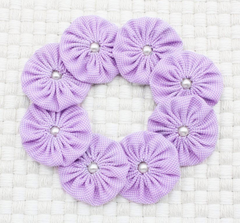 Yoyo Embellishments, Fabric Yoyos Lilac, Flower embellishment, 1.5 inch yo yo, yoyo supplies. Pack of 8 roses, Lavender Color