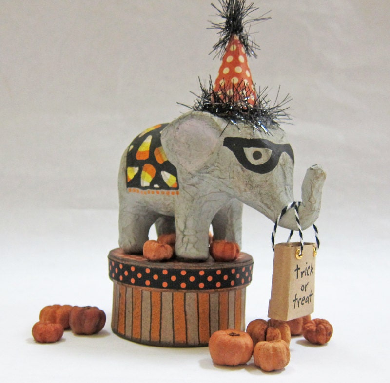 Halloween Elephant Trick-or-Treating in the Pumpkin Patch (Trinket Box)