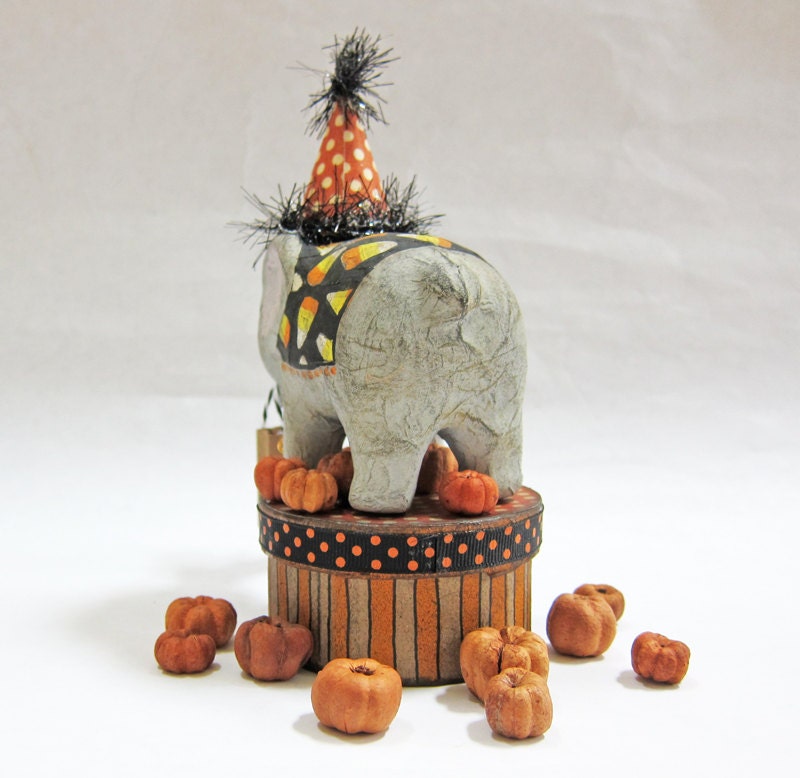 Halloween Elephant Trick-or-Treating in the Pumpkin Patch (Trinket Box)