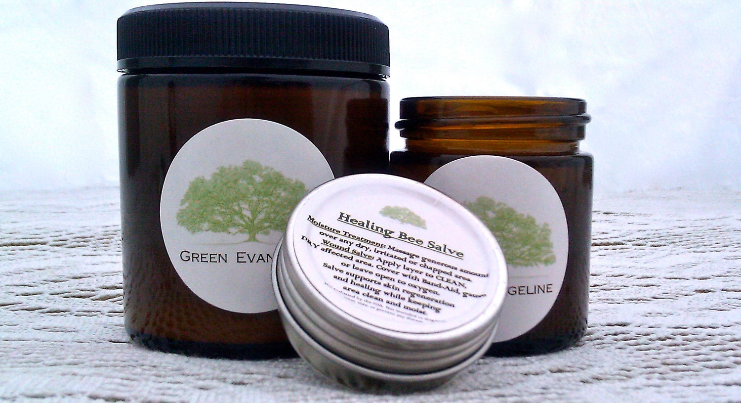 1/2oz. Bee Salve (tin)