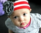 headband grey red and white