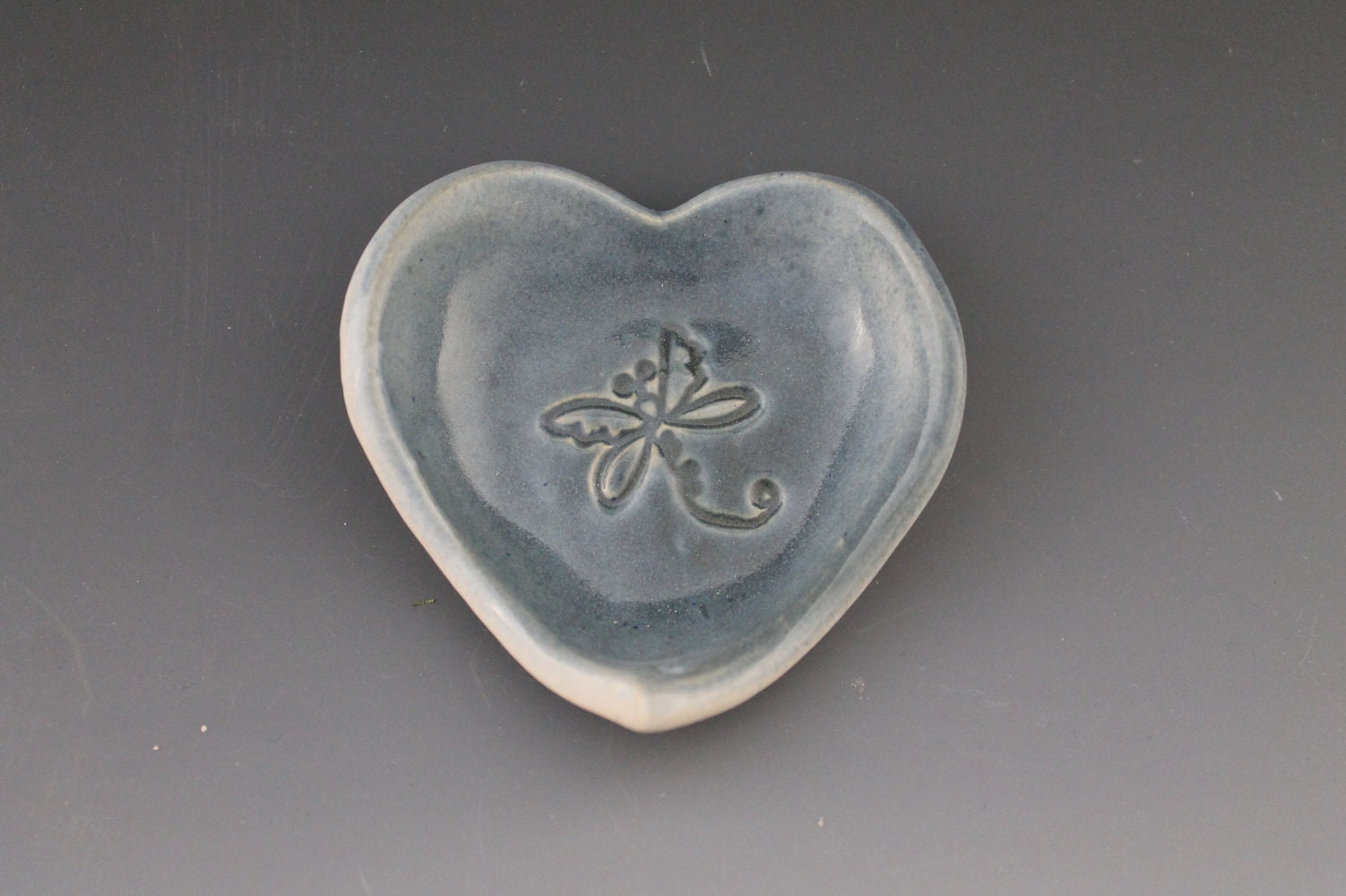 Heart Dishes - wedding favor - spoon rest - teabag rest - jewelry holder
