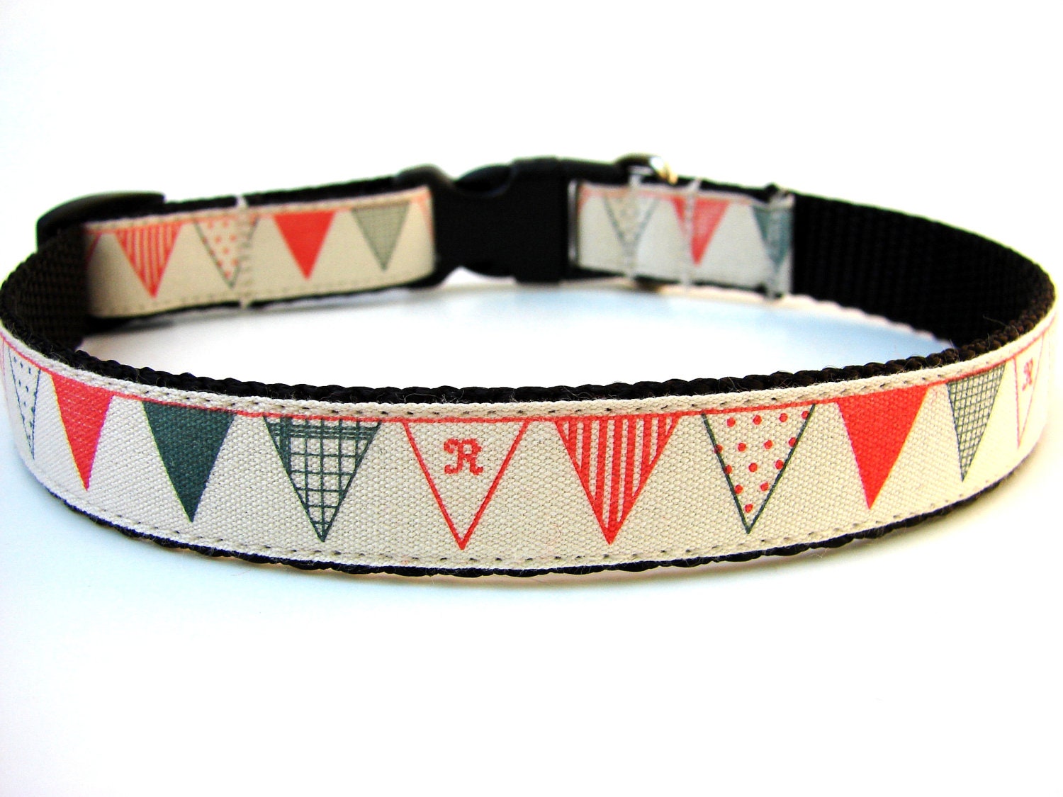 Unique Dog Collar Bunting Flags
