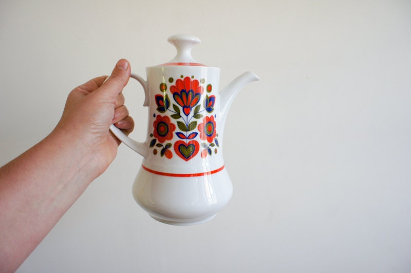 RESERVED Vintage Winterling Bavaria coffee pot from the 60's with flower and heart design
