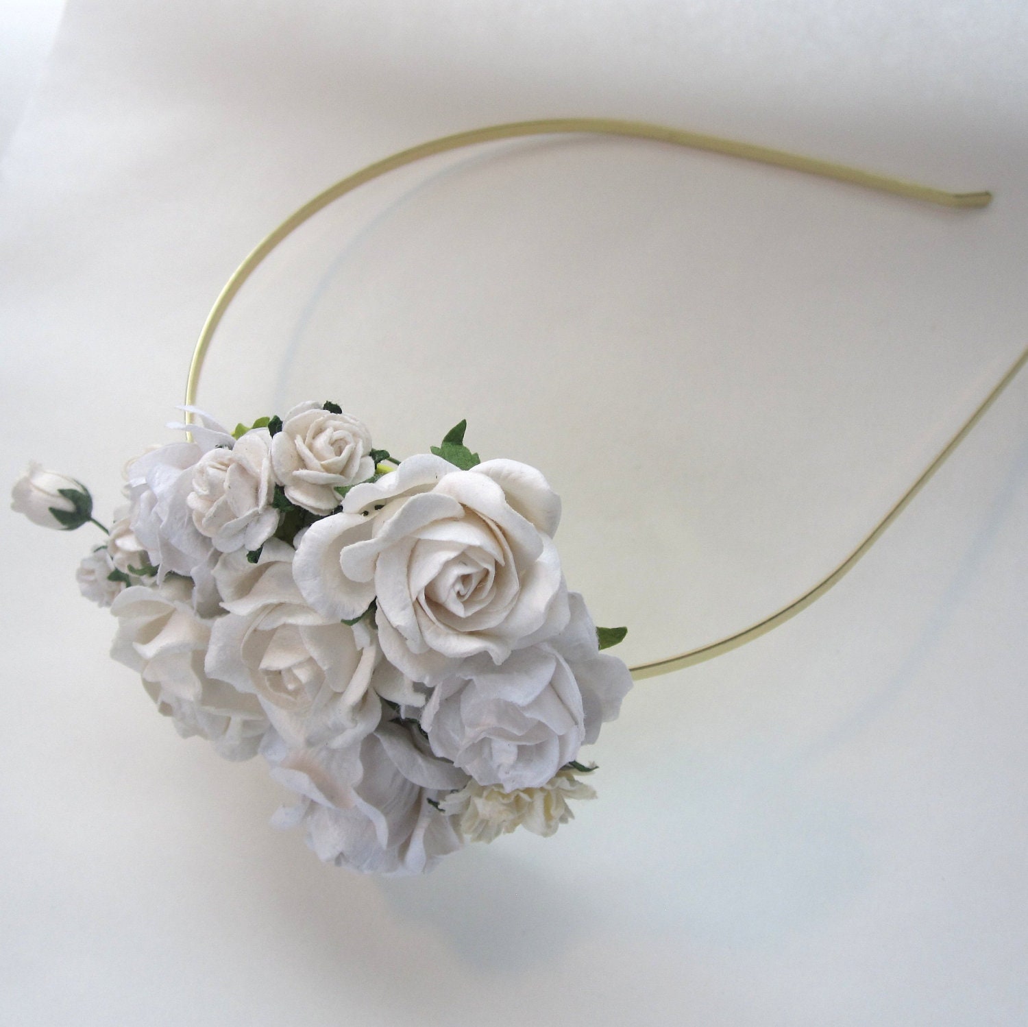 Floral Fascinator. Flower headpiece. Barette. Comb. Corsage.