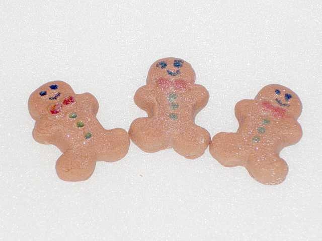 Gingerbread Gumpaste Cupcake Toppers - GumpasteGarden