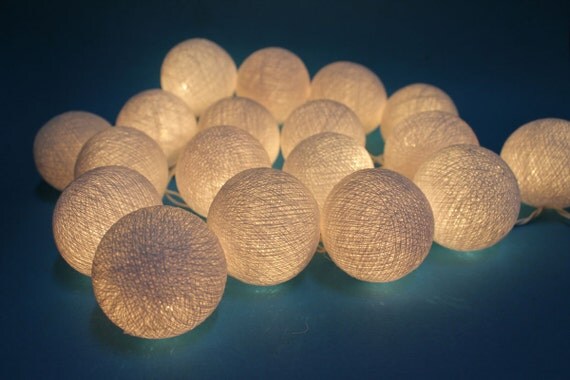 White colors cotton ball wedding holiday/Party String Lights 20 Lanterns