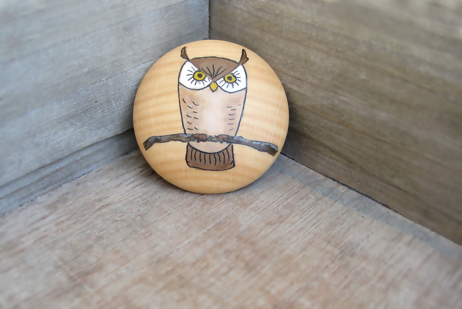 Painted Owl -Wooden brooch