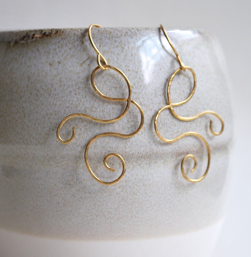 Brass hammered earrings - Swirls - brass earrings