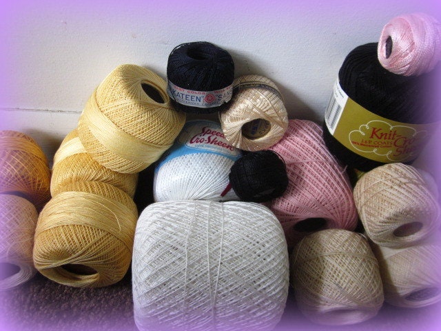 CROCHET Vintage Yarns Gold Yellow Pink Whites BlackLot