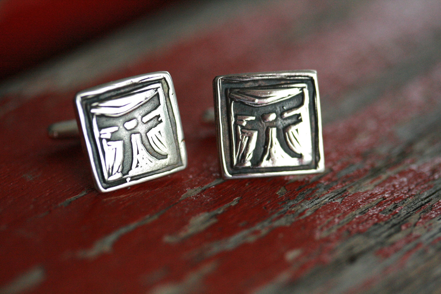 Torii Gate Cufflinks in Pure Silver