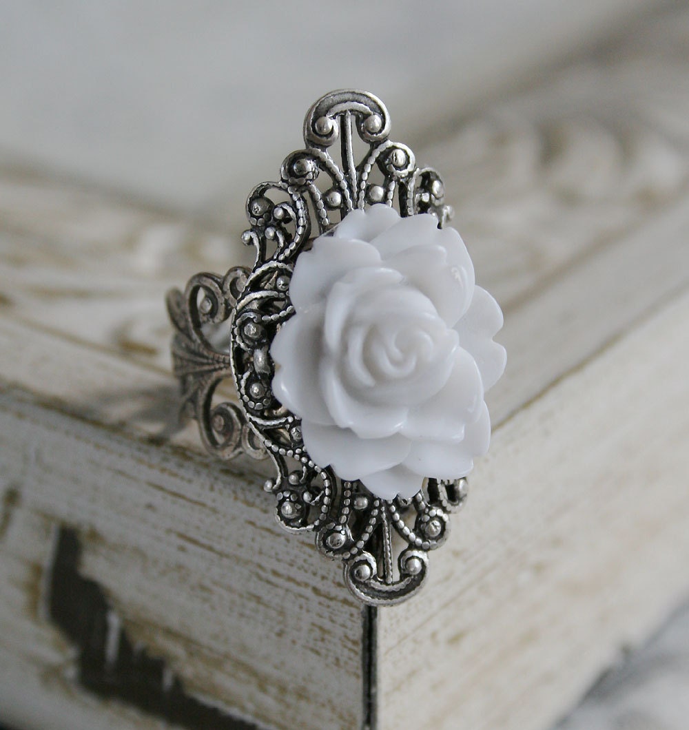 PURITY Victorian fantasy cocktail ring in aged silver with pure white rose