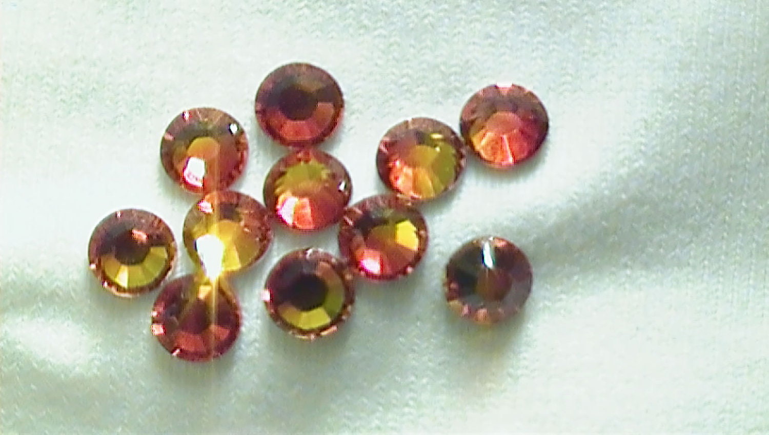 SALE Fire Opal 2028 Swarovski Elements Rhinestones, 16ss Hot Fix 64 pieces