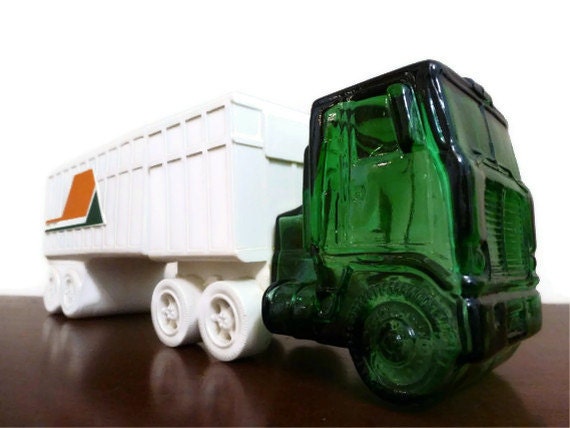 1970s avon bottle truck 3 piece liquid and powder