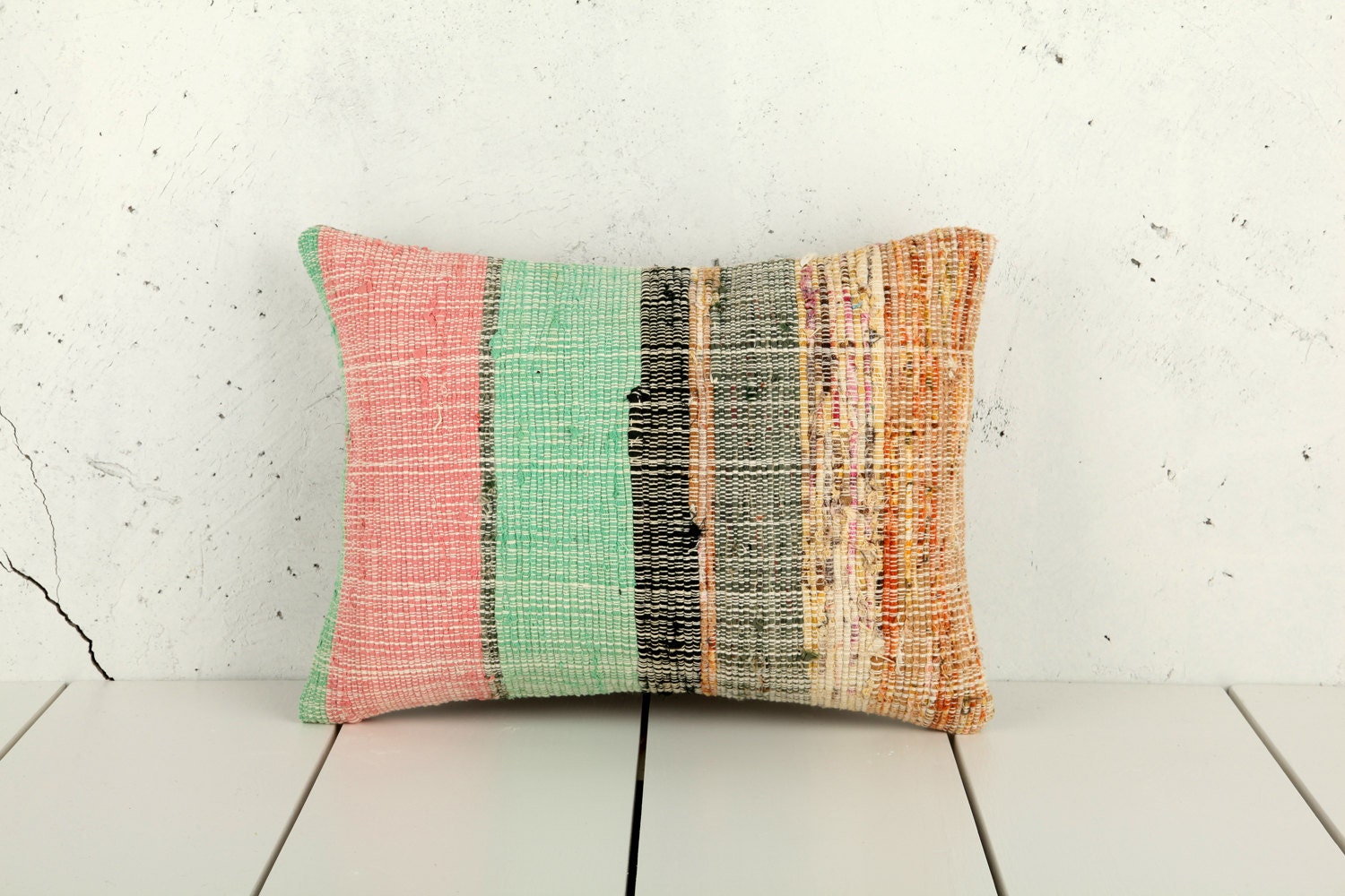 hand woven vintage kilim - rag rug pillow cover - 13.38" x 17.12" - free shipment with UPS - 02408-57