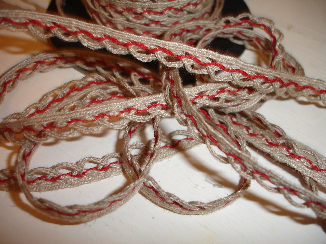 Small Natural and Red  Linen   Cotton Sewing Tape / Ribbon / Trim /  Loops -  - Edging  Made in France Craft and Sewing Project Wrapping