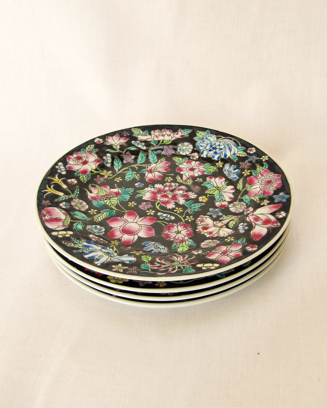 4 Vintage Retro Chinese Side Plates in Beautiful Floral Pattern