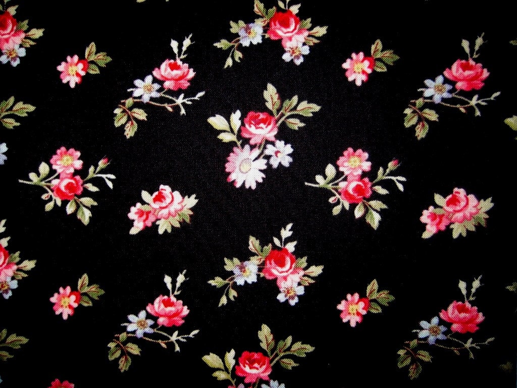 Roses Bouquets Fabric, Fat Quarter, Multicolor / Black, 18" X 22" inches, 100% Cotton, For Victorian & Romantic Projects