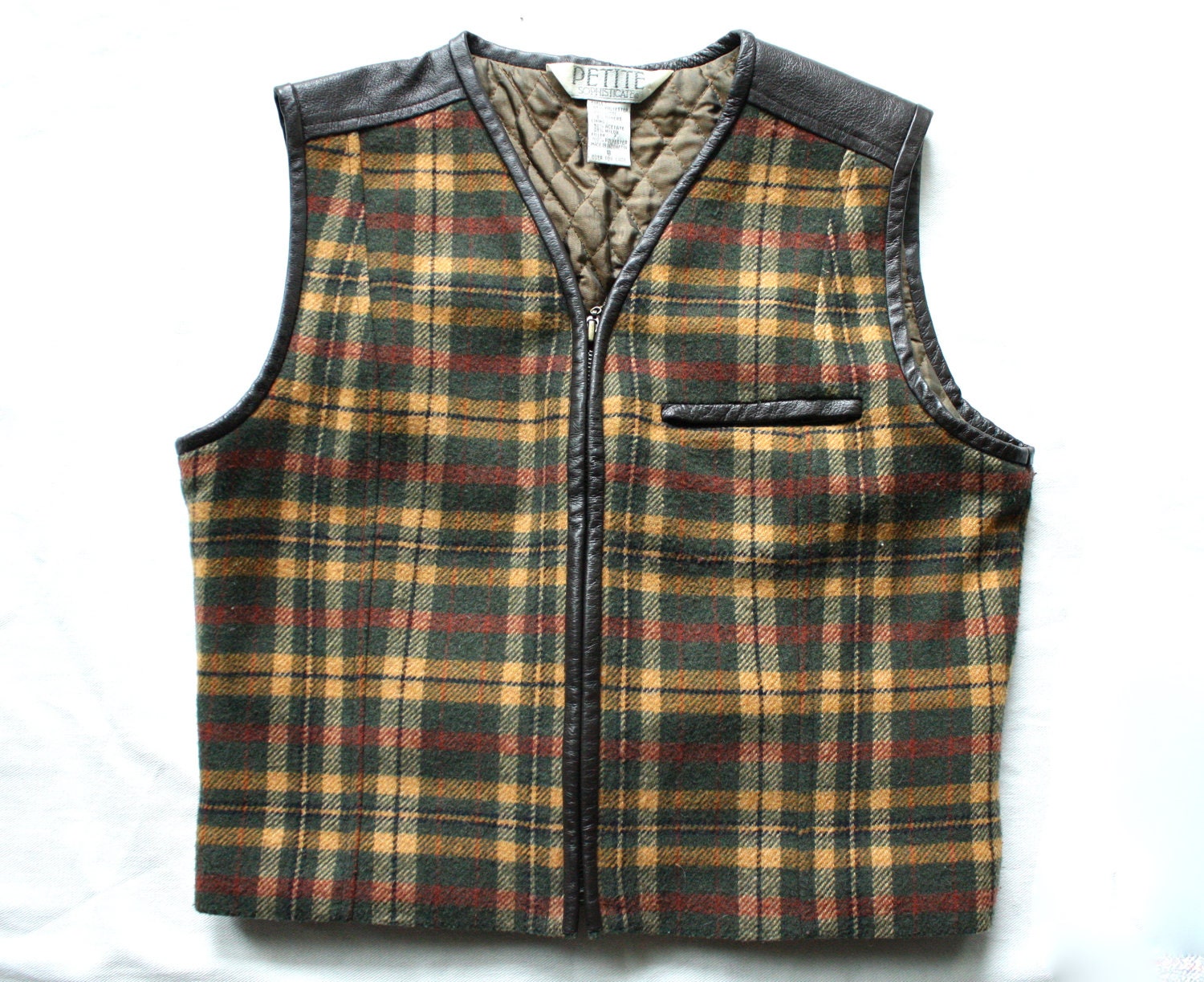 SUPER SALE - Beautiful Ladies -- Vintage -- Plaid Insulated Lumberjack(ette) With Faux Leather