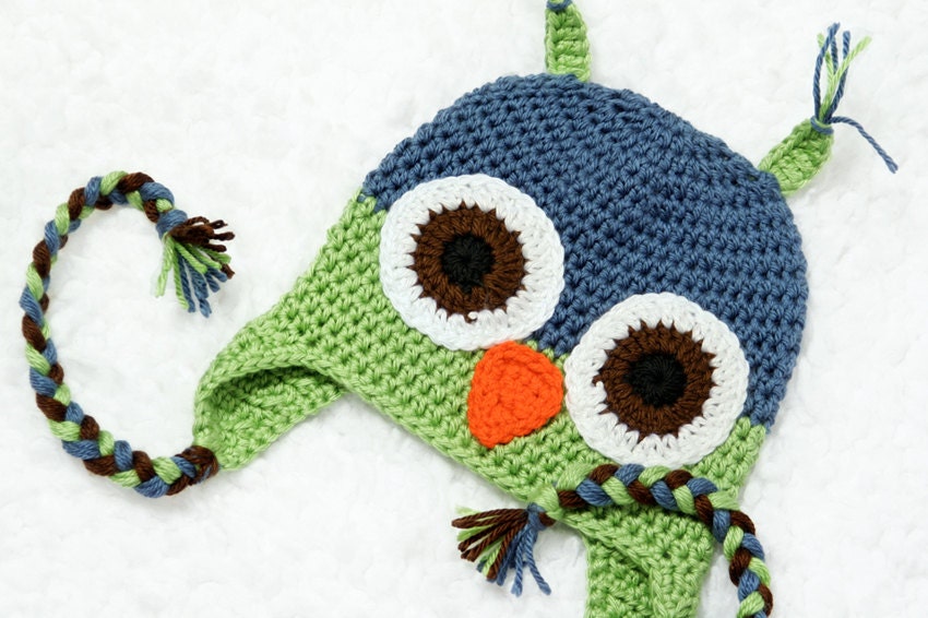 Crochet Owl Earflap Hat // Blue and Green // 6 to 12 Months