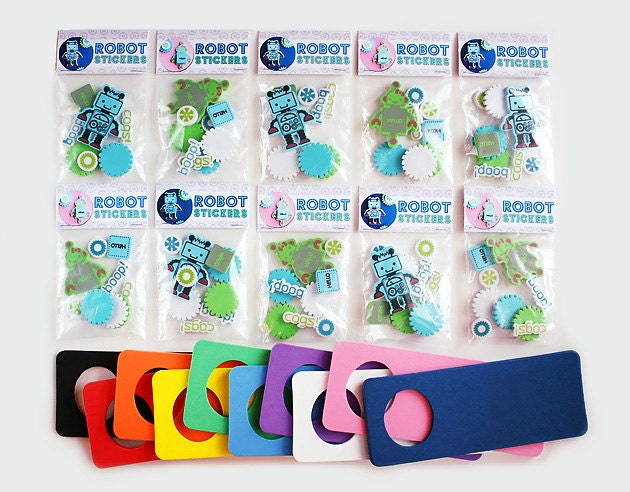 Robot Craft Kit for Kids / 10 Door Hangers / Party Craft / Favors / Play Date Activity
