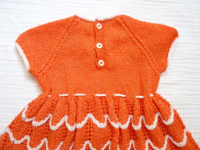 RESERVED Vintage dress, toddler 2T. Orange-red and white. Hand knit