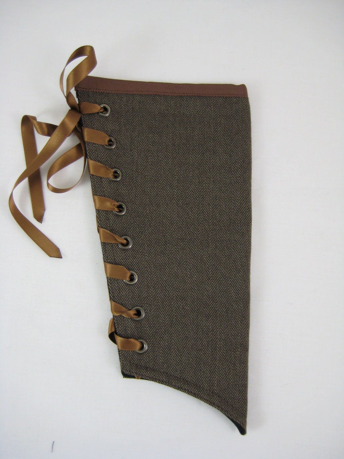 Pointed Tweed Bracer - Brown Herringbone size M