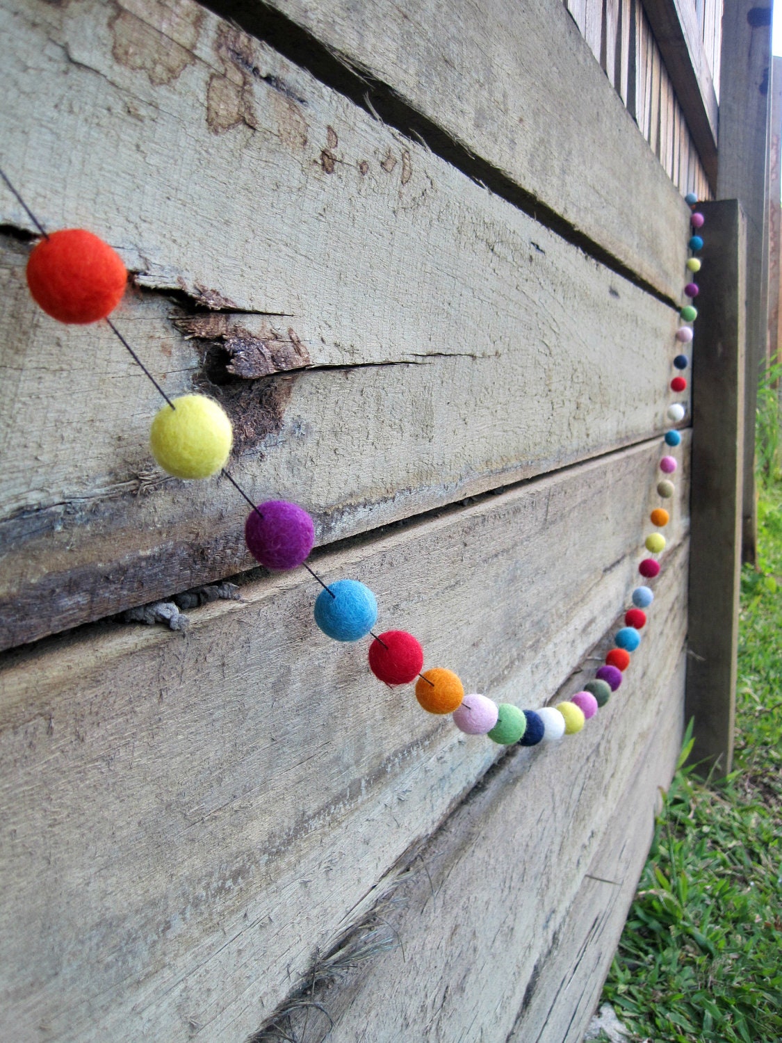 Felt Ball Garland Party Decoration - 50 felt balls, 3 metres
