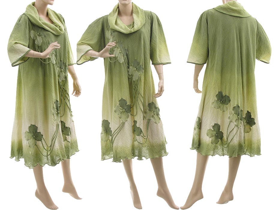 Artsy hand dyed dress in green / art to wear for plus size women extra large / L XL XXL / turtle neck / OOAK