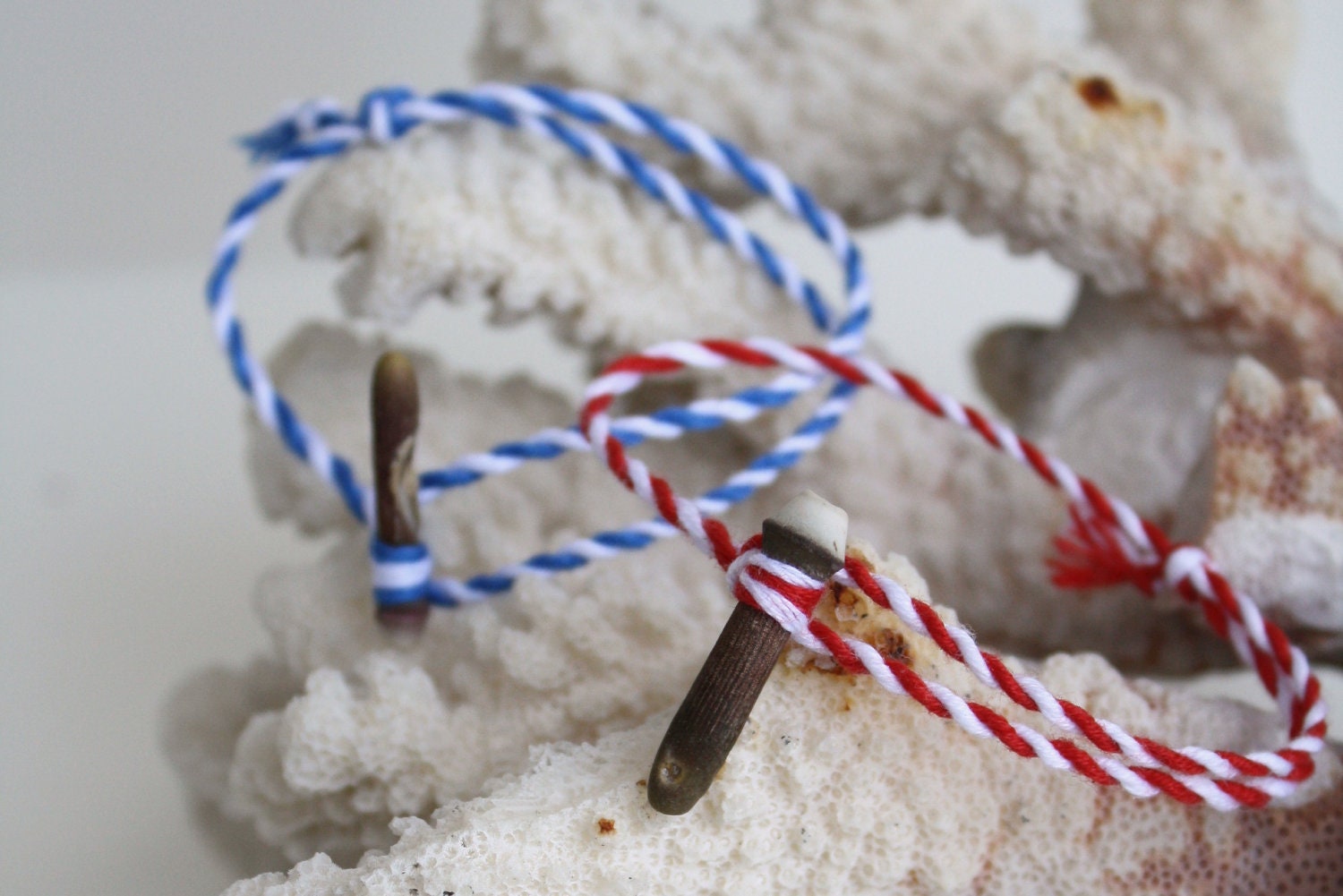 Sea Urchin Friendship Bracelet - Red White - Bakers Twine