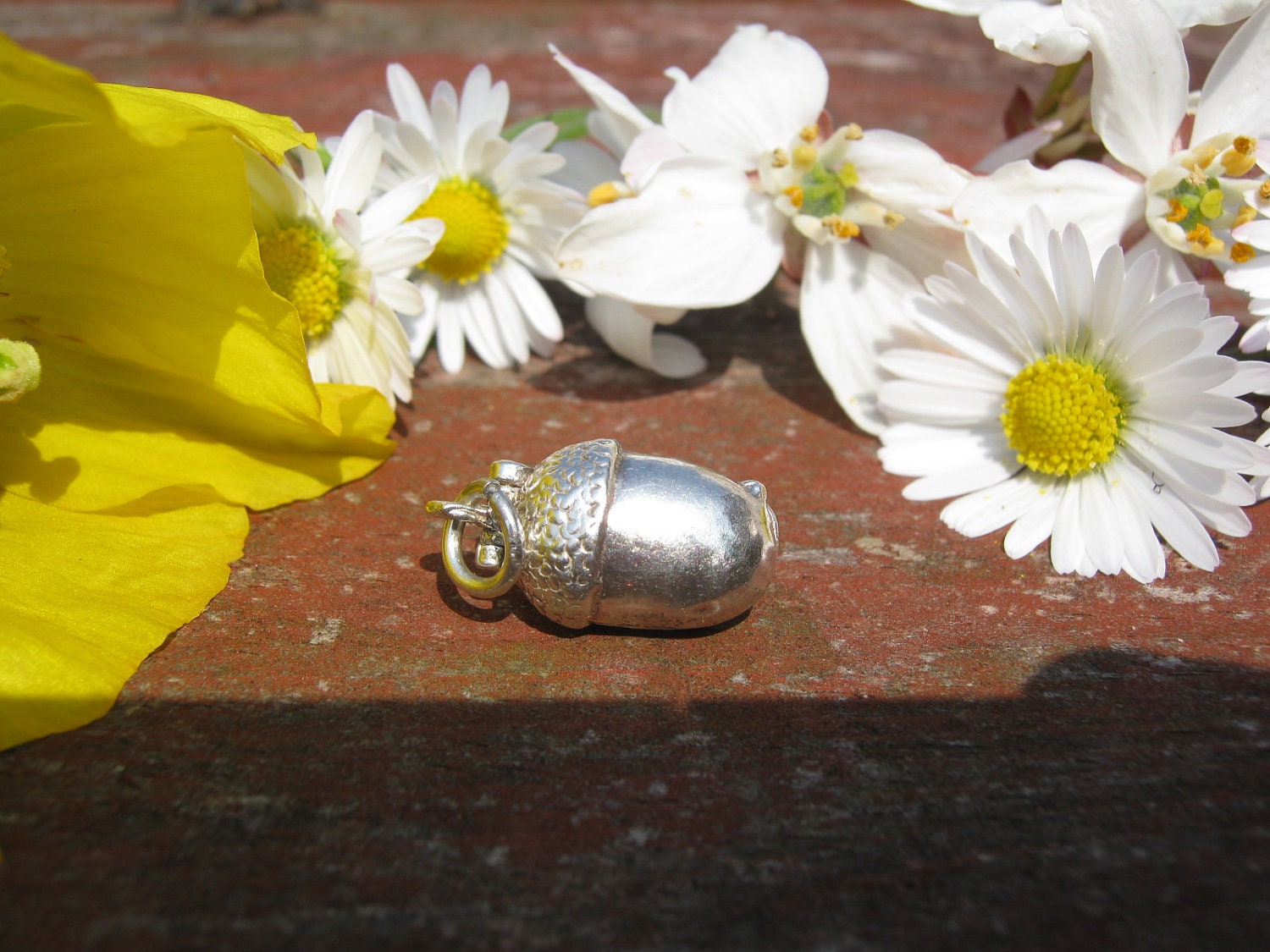 Vintage Sterling Silver Opening Acorn and Squirrel Bracelet Charm