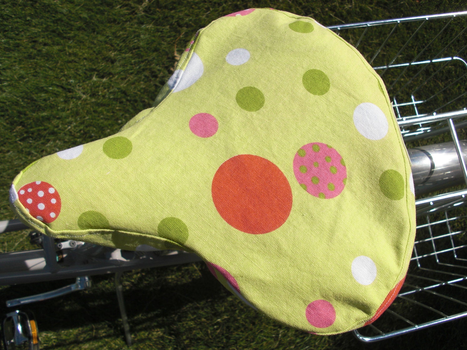 SALE Cruiser Bike Seat Cover - Pucker Power
