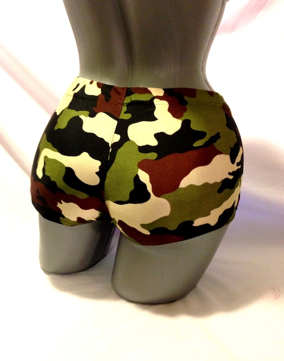 Roller Derby Booty Shorts Camo Print L XL by ArmrdRoseDerby