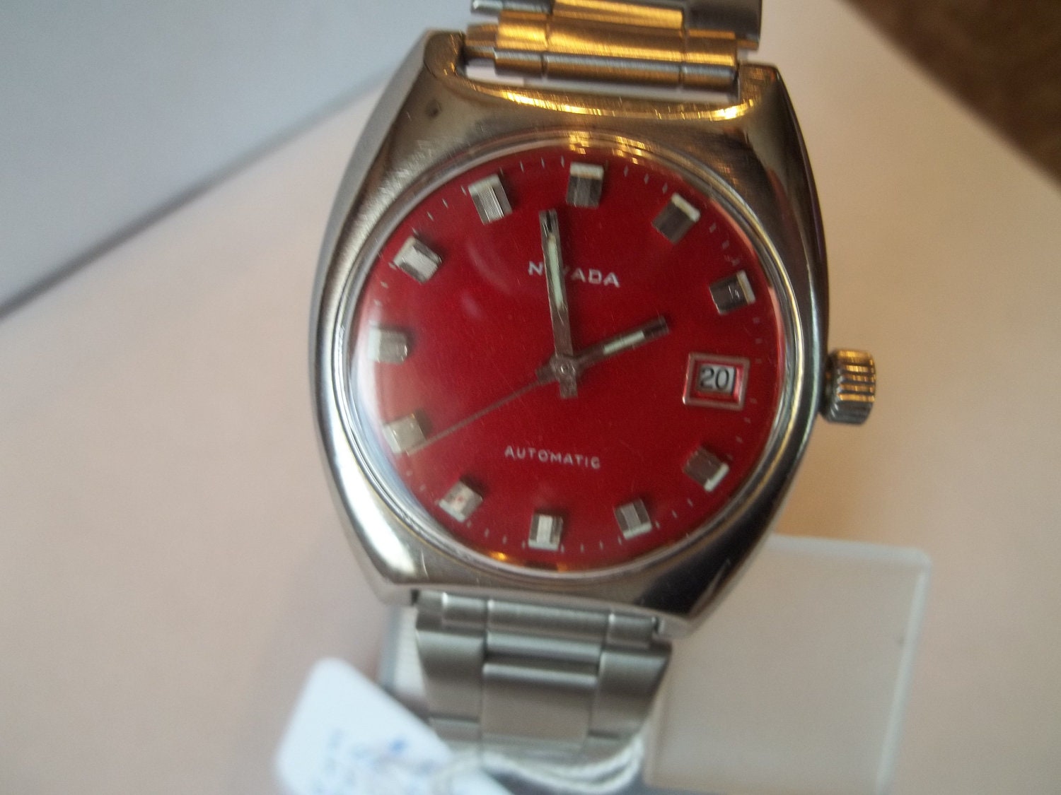 Nivada Swiss