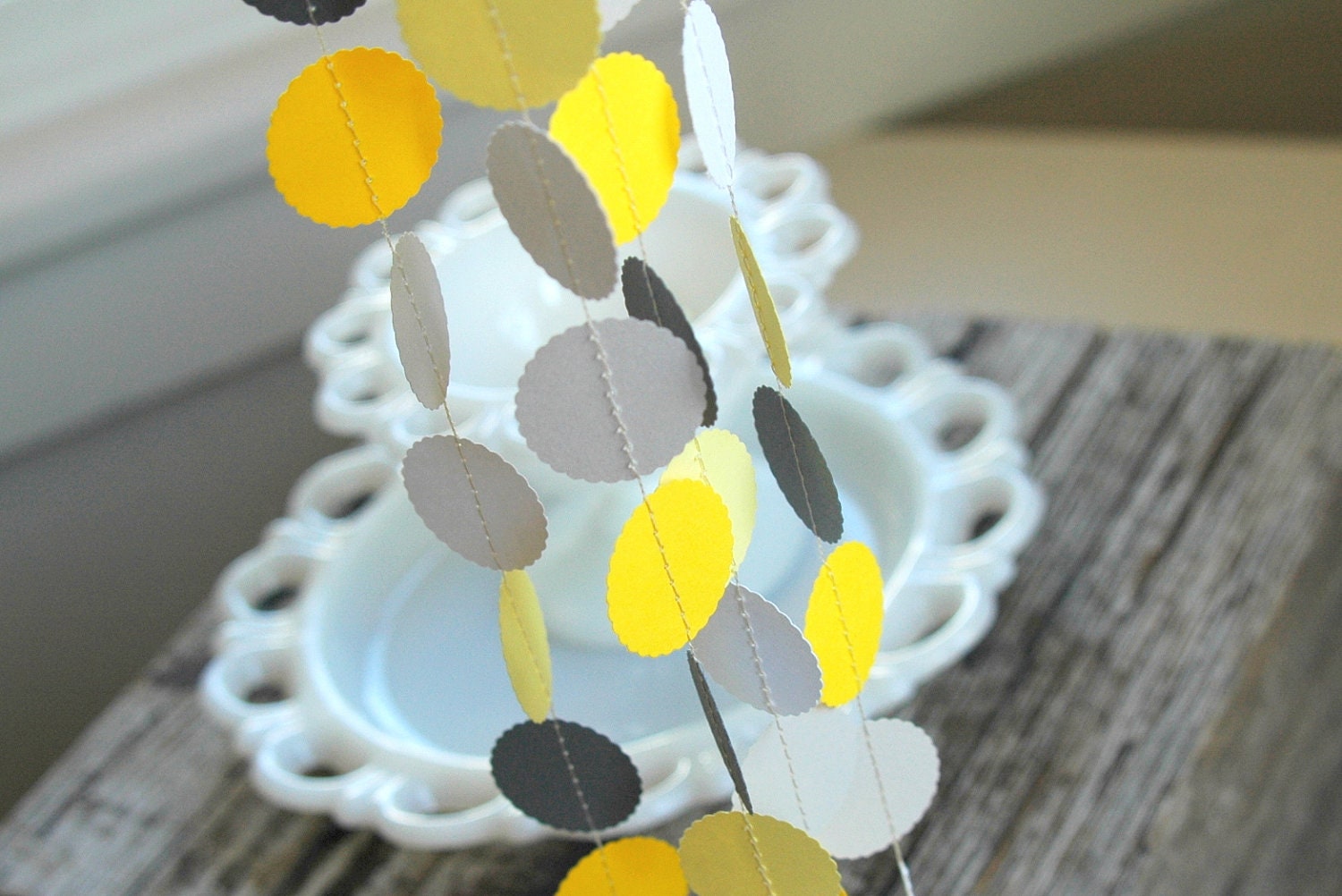 Wedding Garland . Yellow and Gray . 10 ft Paper Garland . Winter Wedding Decorations / Party Decor - DancingMooney