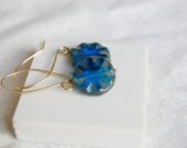 Simple blue dangle Earrings : Chicago