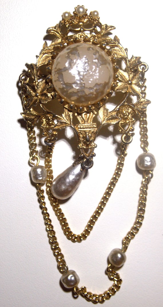 Vintage Renaissance Style Goldtone Fibula Brooch