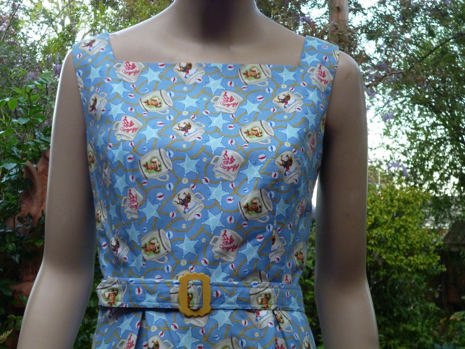 1950s CLASSIC Sheath Dress.  Vintage / Retro / Rockabilly / Western