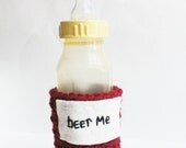 Funny baby bottle cozy red black Beer Me handmade crochet Kids Baby Feeding Nursing cover