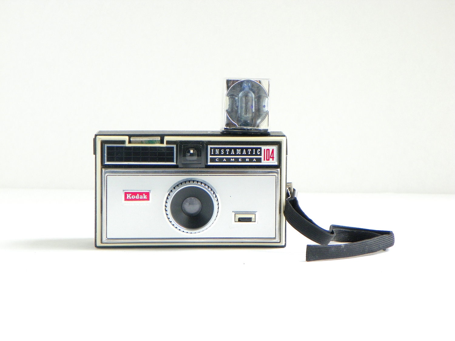 Vintage Kodak Camera - Instamatic 104 w/box