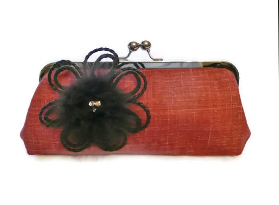Red Clutch Purse Leather Feather Rhinestone Pin Chicago Fine Threads Purse