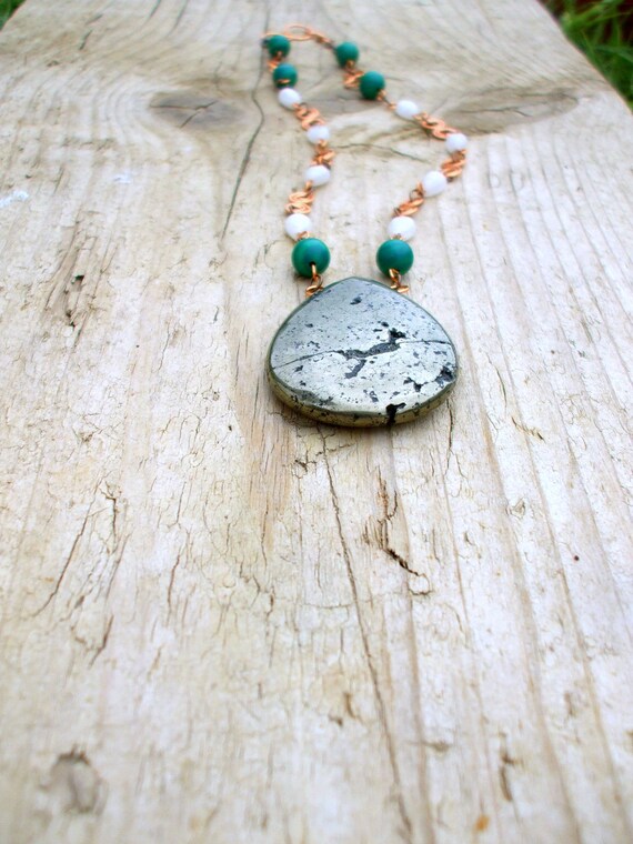 Silver Teardrop Necklace Womans Green Jade Quartz Evening Jewellery