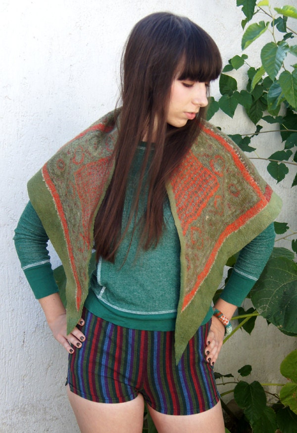 Pepper wrap - nuno felt shawl