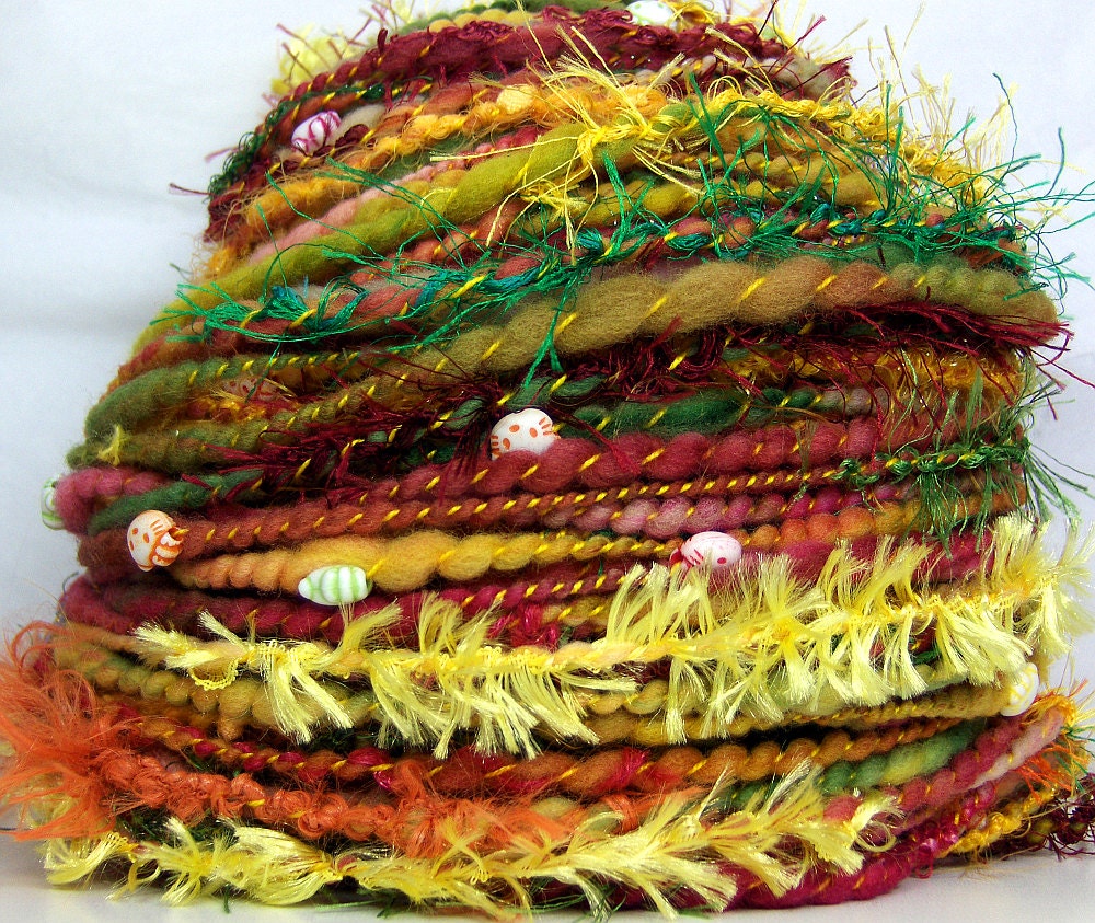 HandSpun Art Yarn Hello Tutti Frutti Kitty Grrlz FunctionArt Art Yarn 78 yards bulky merino wool