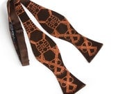 Argyle steampunk bow tie. Copper skeleton key tartan pattern. Freestyle bowtie. Silkscreened necktie.
