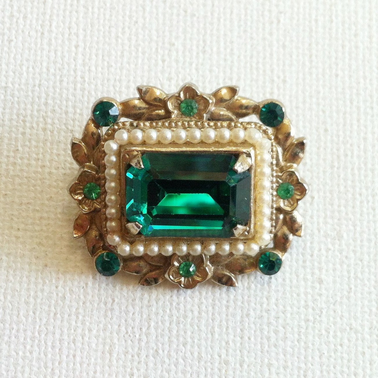 Coro Brooch