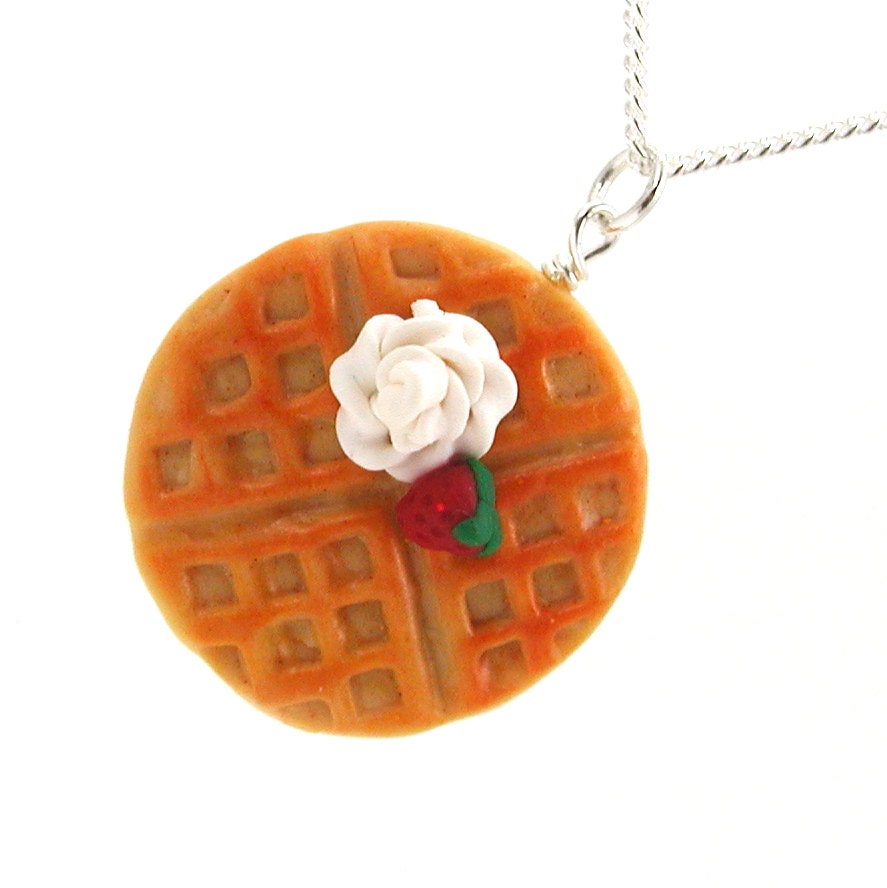 Belgian waffle necklace