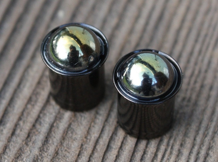 00ga 10mm single flared rustic rainbow plugs