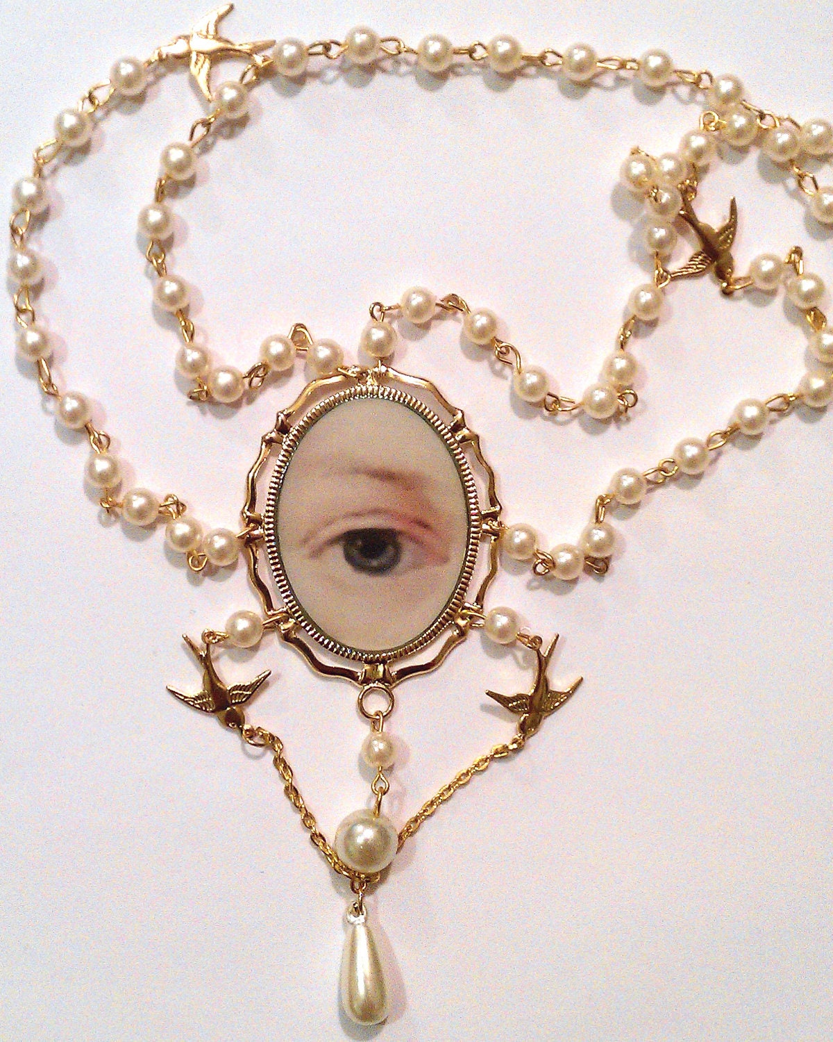 Gold Pearl Necklace - The Sparrows